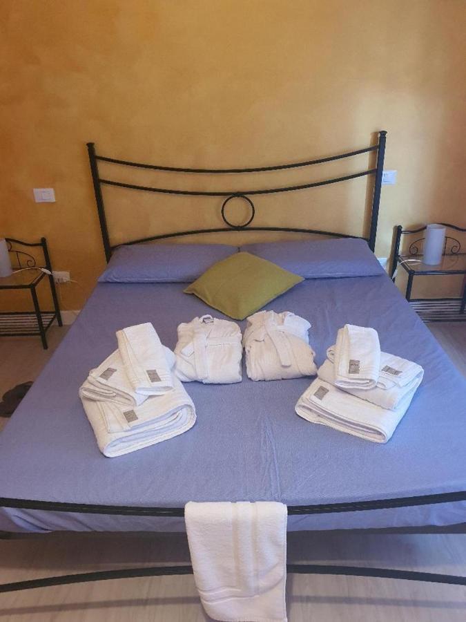 La Casa Di Arturo Hotel Verona Luaran gambar